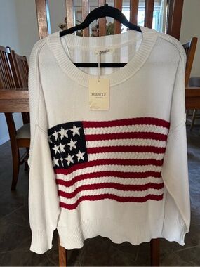Miracle Women’s Cream American Flag Knit Sweater NWT